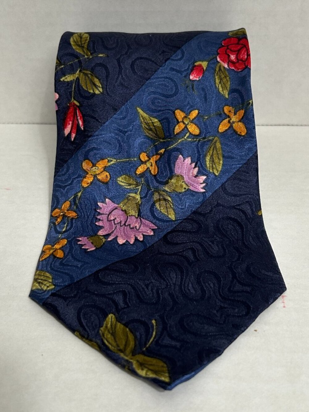 Manzoni 100% Silk Necktie Made in Italy Blue Floral Paisley Handmade Men's Tie